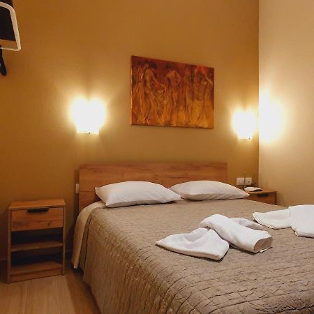 Casa Al Mare 1 Apartment Peraía Екстериор снимка