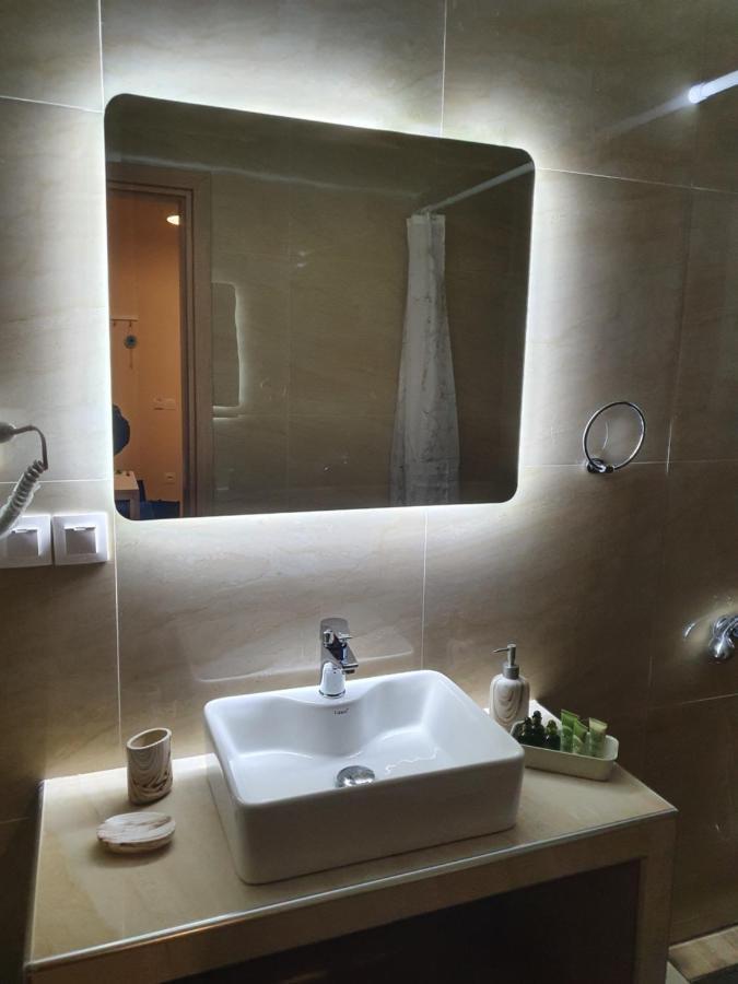 Casa Al Mare 1 Apartment Peraía Екстериор снимка